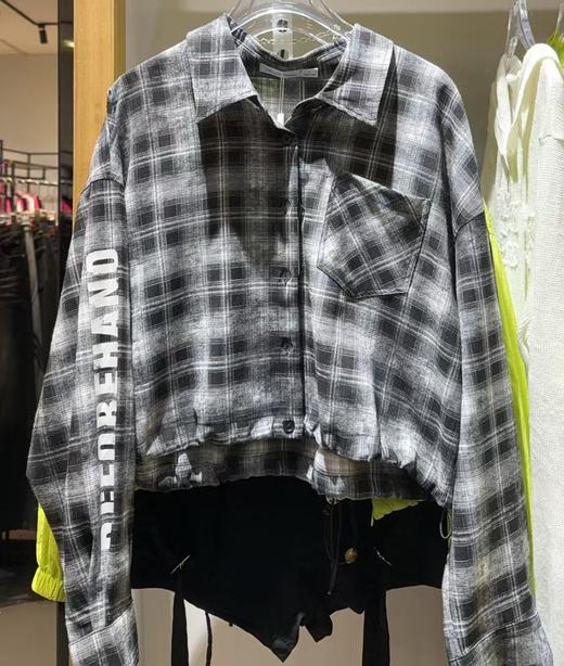 NC翻领双肩印字母衬衫60115（黑）春季261040020321 商品图0