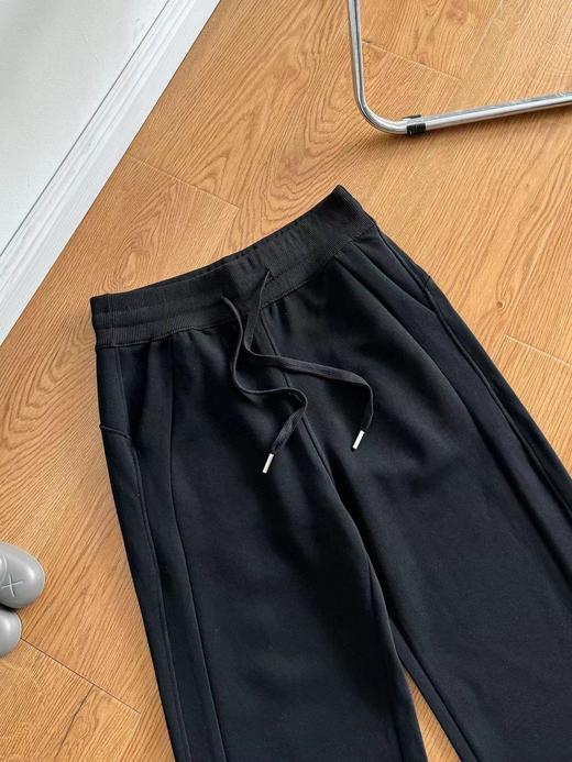 F030466新款休闲运动瑜伽裤柔软亲肤百搭舒适中腰阔腿卫裤 商品图6