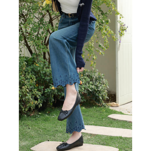 鹿向南「蝶履绣影」蓝色直筒九分牛仔裤女夏新款设计感花边微喇裤 商品图0