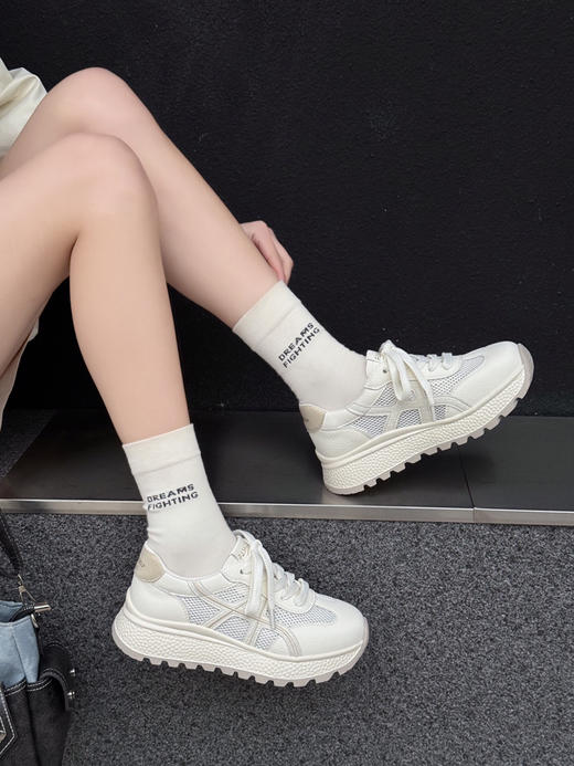 ZHC192828真皮透气运动鞋 商品图1