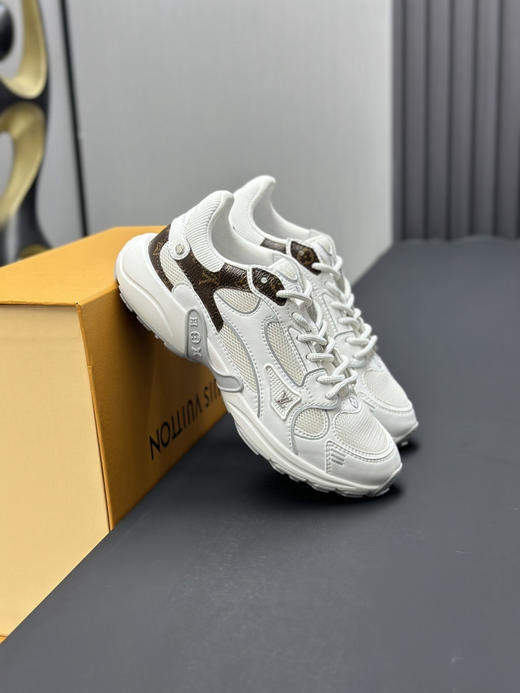 春季特惠💰550 驴牌 Olympia 圆头系带 低帮 生活休闲鞋 女款 商品图3