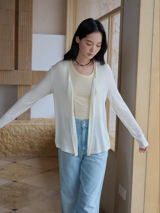 【多妈团购  零感开衫9786】开春必备，太温柔了~6.3%绵羊毛+3%桑蚕丝，软软糯糯，好舒服，自然垂感，显瘦百搭，和春天绝配-连横 商品图12