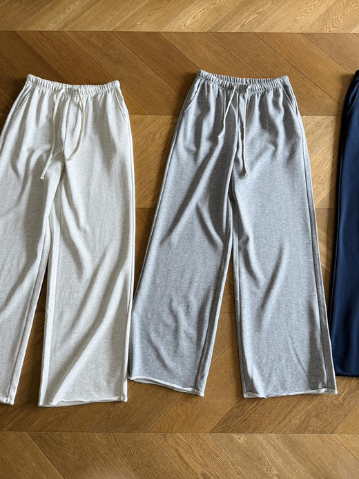 26春夏--腿型救星~巨显瘦显腿直毛边脚口直筒休闲裤【包邮+三天无理由退换】 商品图14