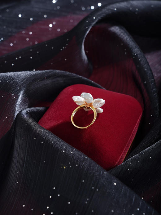 子佩集【桃之夭夭】银S925珍珠惜王妃戒指【QJJZ002】五瓣花巴洛克2602 商品图5