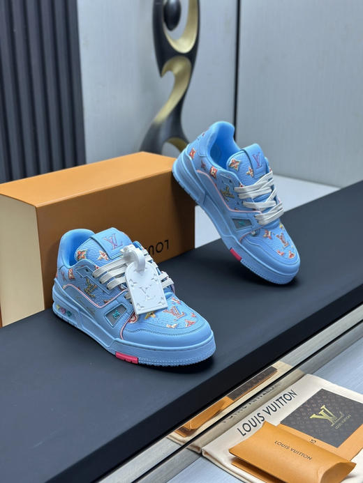 春季特惠💰650 LV 公司级 # 驴牌 Trainer 低帮休闲板鞋 商品图2