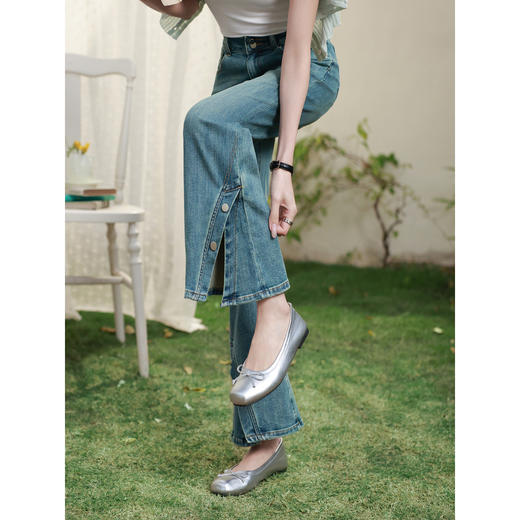 鹿向南「丹宁线条」蓝色修身牛仔裤女春季新款高腰通勤复古微喇裤 商品图3