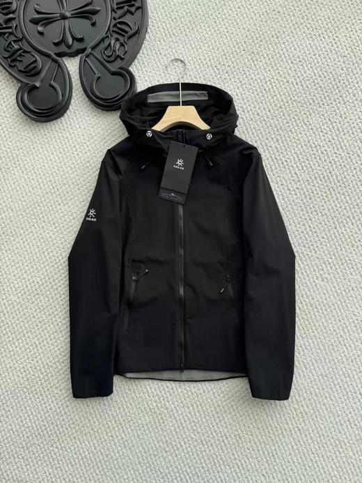 F030486多片剪裁拼接+内弧拼接收腰设计女款M8连帽软壳冲锋衣 商品图13