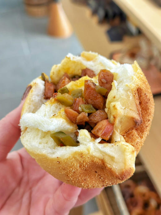 老干妈贡菜烤肠包（微辣） 商品图3