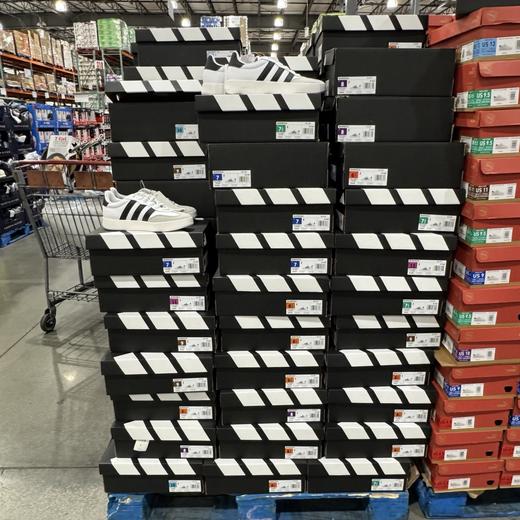 到手价339元 Adidas女士Barreda休闲鞋 经典三条纹设计 美国代购，无中文标签，介意慎拍 商品图7