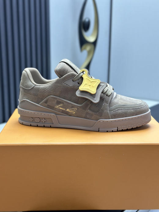 春季特惠💰650 LV 公司级 # 驴牌 Trainer 低帮休闲板鞋 商品图8