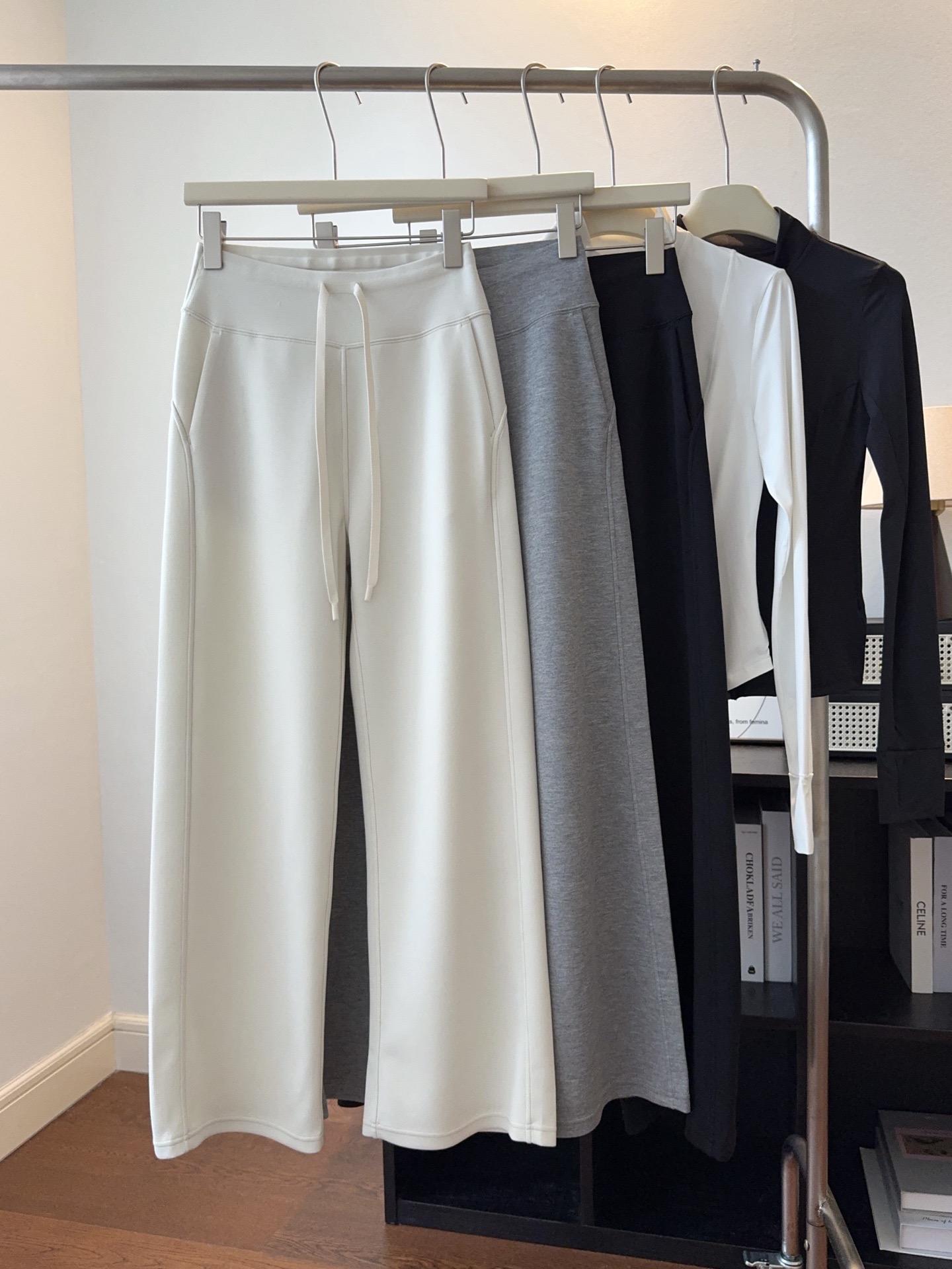 A05 女款26春款lulu同款升级款阔裤 WK865