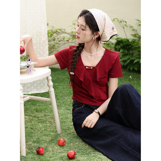 鹿向南「圆舞曲」复古风红色短袖T恤女夏季修身高级感不规则上衣 商品图4