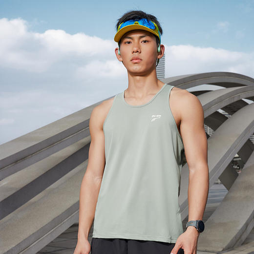 多威新款运动排汗速干男女跑步背心2152138 商品图3