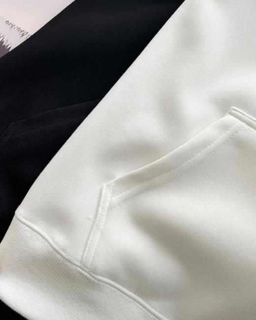 F0304100春季新品休闲百搭情侣胸前大印花双层华棉连帽卫衣 商品图5