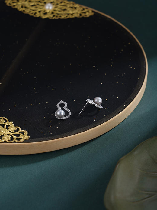 子佩集【福禄璀璨】银S925珍珠惜王妃耳钉【QJED001】双色葫芦2602 商品图3