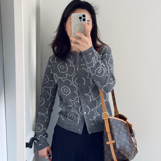 26春夏---高品质扬子纱细羊毛花朵圆领针织开衫【包邮+三天无理由退换】 商品图0