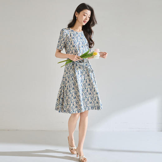 「高货sh」全新升级【铂金会员275/天猫369/差价94】(13059)洛诗琳法式高级感连衣裙2026春夏收腰显瘦别致印花裙女 商品图4