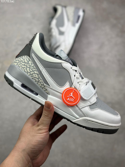 春季特惠💰390 Air Jordan Legacy 312 乔丹篮球鞋系列 号称 “三合一” 的 商品图3