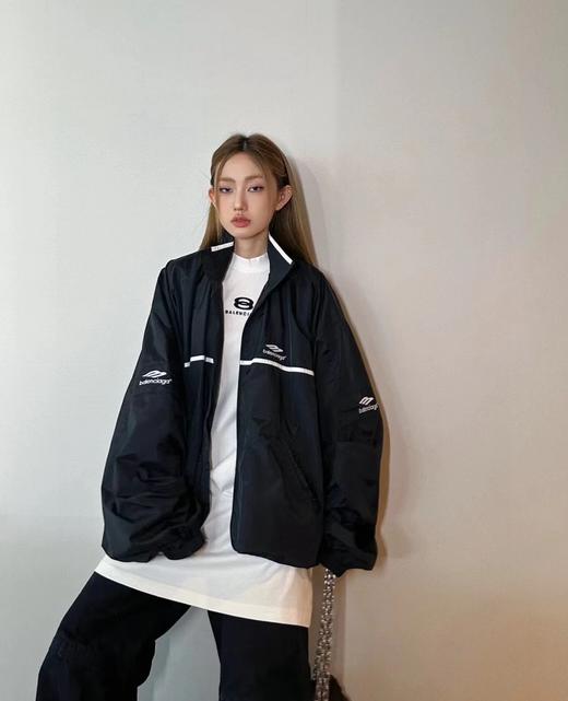 F0304125男女日常通勤白条拼接OS超宽松廓型设计冲锋衣夹克外套 商品图13