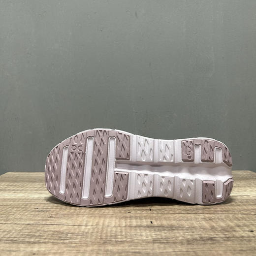 春季特惠💰320 On 昂跑 Cloudtilt 圆头系带 减震耐磨 低帮 生活休闲鞋 商品图8