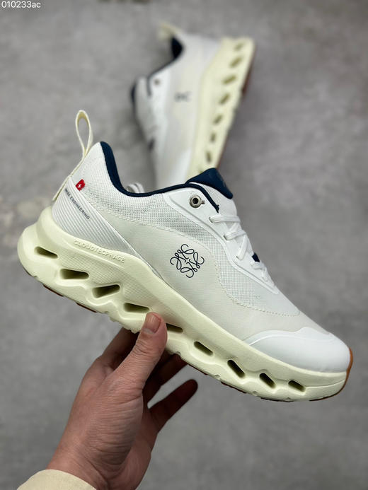 春季特惠💰330 Loewe x ON 罗意威昂跑联名 Cloudtilt 2.0 系列 高品质出货 商品图3