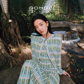 东黎 • 万物复苏 白桦林 山羊绒女士春夏圆领时尚半袖 6226