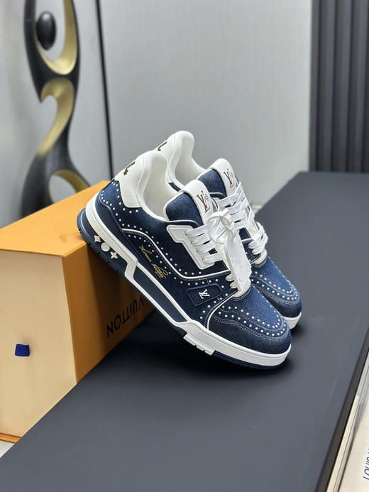 春季特惠💰650 LV 公司级 # 驴牌 Trainer 低帮休闲板鞋 商品图3