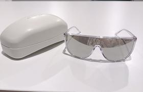 到手价599元 MK墨镜 100%防UV紫外线，logo镜腿～都配有原盒眼镜盒包装+眼镜布哦 送人自留都可 美国代购，无中文标签，介意慎拍