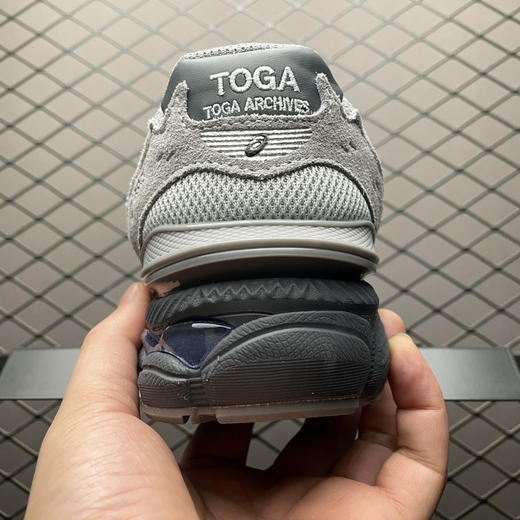 春季特惠💰360 TOGA x ASICS 亚瑟士 Gel-Cumulus 16 TG 联名款 网面低帮休闲运动鞋 商品图1