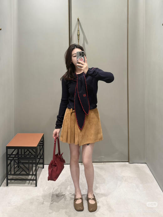 34-1 排他性独家圆正 lew手工刺绣领结式样套头衫 135斤以内穿L 商品图5