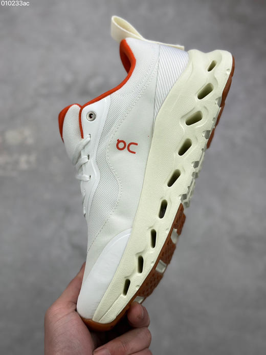 春季特惠💰330 Loewe x ON 罗意威昂跑联名 Cloudtilt 2.0 系列 高品质出货 商品图6