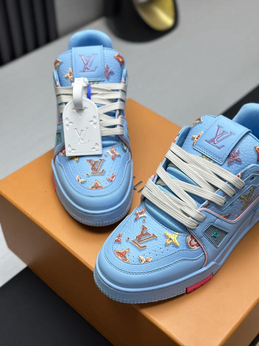 春季特惠💰650 LV 公司级 # 驴牌 Trainer 低帮休闲板鞋 商品图4