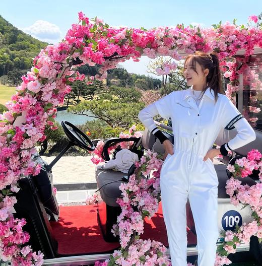 兔耳朵🐰家春夏新款女士拉链连体裤来了！市场最高版本❗️贸易公司订单，新款连体裤，小翻领，不仅能拉伸脖颈线条，同时也透露着轻松，本季最酷连体裤，很酷不接受反驳！ 商品图2