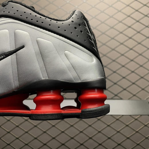 春季特惠💰340 NK Shox R4 低帮复古跑步鞋 文斯卡特 商品图3