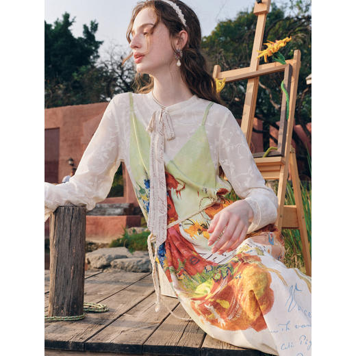 两三事梵高文艺 风旅铃兰 2026春季新款复古印花拼接假两件连衣裙 商品图1