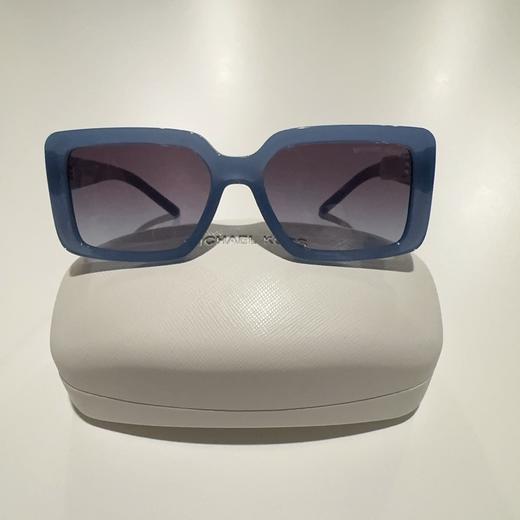 到手价599元 蓝色 超低价 MK墨镜 100%防UV紫外线，logo镜腿 送人自留都可 美国代购，无中文标签，介意慎拍 商品图1