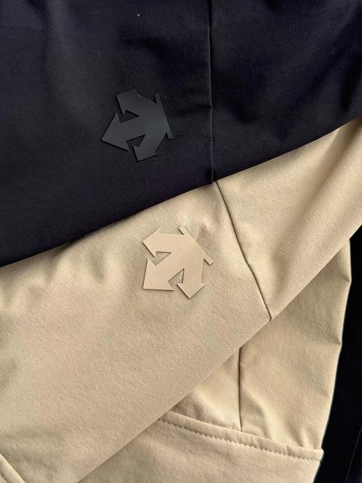 F030448男士防泼水梭织立体剪裁多裁片拼接运动长裤 商品图3