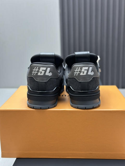 春季特惠💰650 LV 公司级 # 驴牌 Trainer 低帮休闲板鞋 商品图6