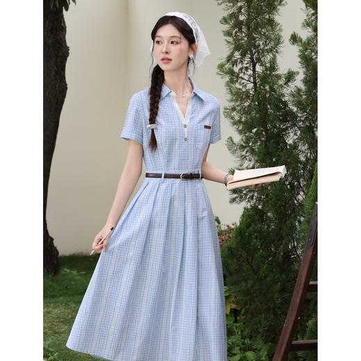 鹿向南「温柔格调」法式气质通勤蓝色设计感收腰格纹短袖连衣裙 商品图3
