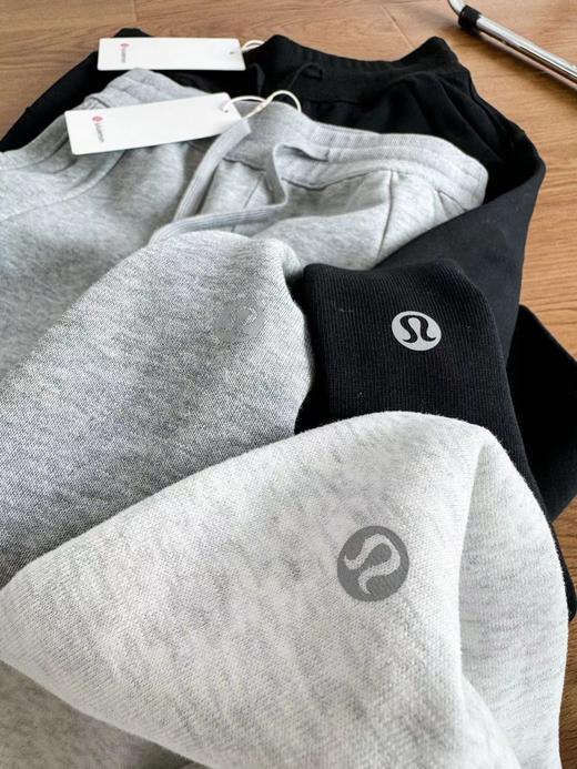 F030466新款休闲运动瑜伽裤柔软亲肤百搭舒适中腰阔腿卫裤 商品图13