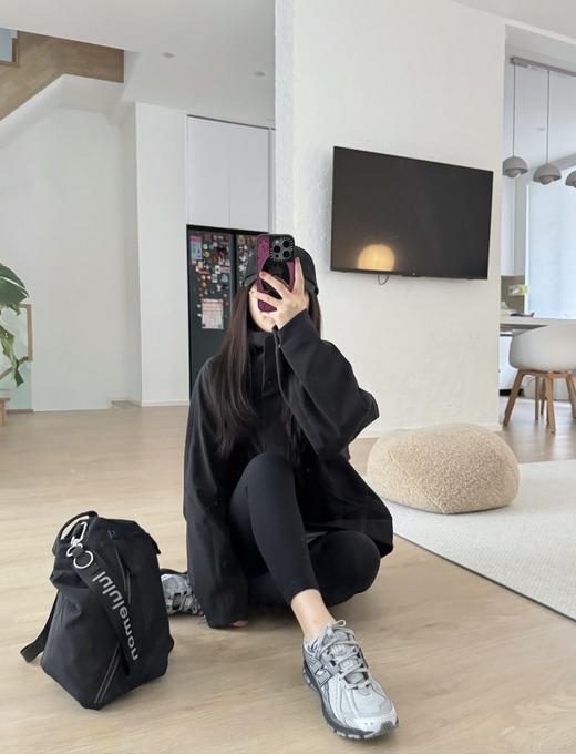 一店k （好东西！贸易公司订单货！）加绒小雨衣 | RepelShell 三防面料 背部抽绳加绒压胶冲锋衣全新冷热压胶工艺 不起皱  版型长短也哇塞  比例超赞！ 商品图1