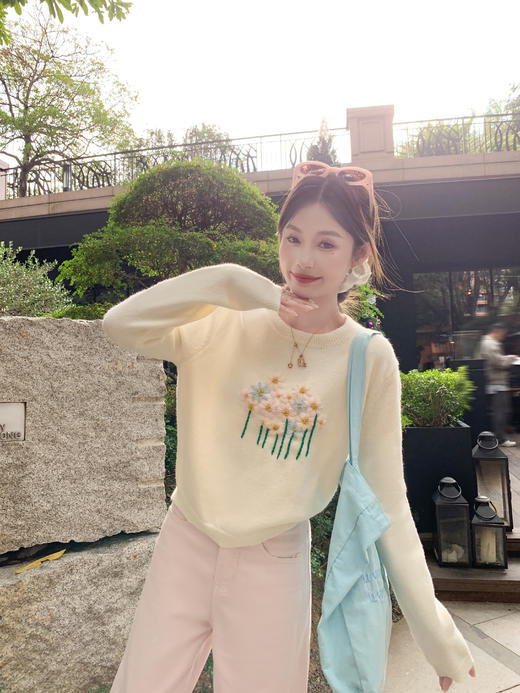 <曾小咸推荐>3.8现货秒杀 ！微信超特价！韩系雏菊刺绣毛衣 日常239.99 立减140 秒杀99.99！！ 商品图7