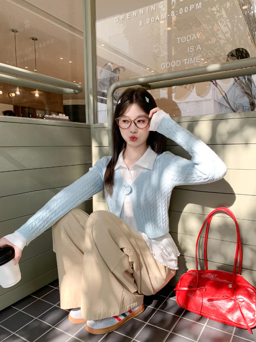 <曾小咸推荐>3.12现货秒杀 ！微信超特价！翻领花边打底衫 日常139.99 立减80 秒杀59.99！！韩系立体花朵开衫  秒杀79.99！！ 商品图5