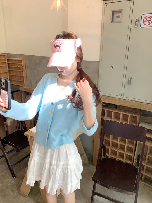 <曾小咸推荐>3.8现货秒杀 ！微信超特价！韩系彩色爱心纽扣针织开衫 日常169.99 立减80 秒杀89.99！！ 商品图9