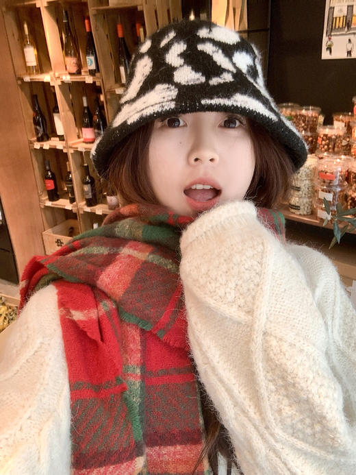 <曾小咸推荐>3.8现货秒杀 ！微信超特价！韩系波点半裙 日常169.99 立减80 秒杀89.99！！ 温柔感毛衣 秒杀99.99！！ 商品图7