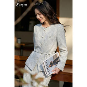 「银灰格调」小香风套装 米思阳2026春季高级感浅灰色小香风单排扣外套高腰半身裙两件套女4477