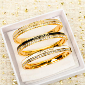 迪奥分层字母水钻手镯（XTY）