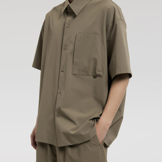 MODE COMMUTER | MC斜纹微弹抗皱微弹细密面料翻领短袖衬衫 商品图4