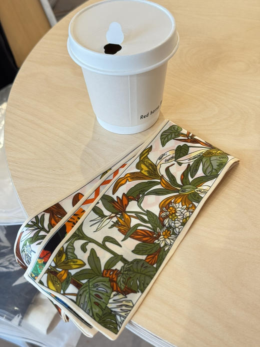 【灵感搭配】噢蜜ooomeooo真丝丝巾集合“小物大开心” 商品图13