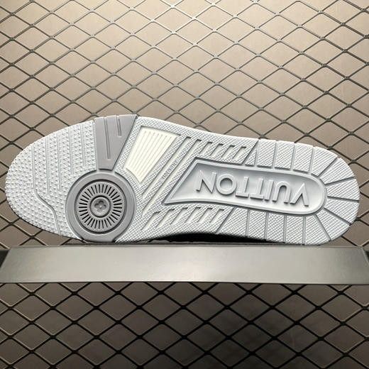 春季特惠💰720 LV 纯原版本 # 驴家 Trainer 低帮休闲板鞋 商品图4